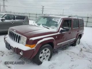 2007 Jeep Commander Limited with VIN 1J8HG58P37C563073, listed as a Copart auction lot 44947195 with 105,677 mi miles and Salvage Title. Bid and sale history available at carsss.com. Image 1.