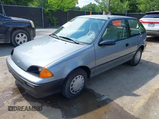 1994 Geo Metro z VIN 2C1MR2467R6760543, wystawiony jako IAAI lot #42439216 z przebiegiem 295 801 mil mil oraz . Historia ofert i sprzedaży dostępna na DreamBid. Obrazek 2.