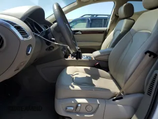 2014 Audi Q7 Premium Plus z VIN WA1LGAFE9ED006746, wystawiony jako Copart lot #64486785 z przebiegiem 90 129 mil mil oraz Szkoda całkowita • Salvage title. Historia ofert i sprzedaży dostępna na DreamBid. Obrazek 7.