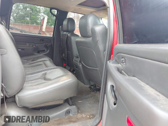 2004 Chevrolet Avalanche Z66 с VIN 3GNEC12T84G239038, выставлен на аукционе IAAI как лот 42400655 с пробегом 311 464 миль миль и . История ставок и продаж доступна на DreamBid. Изображение 8.