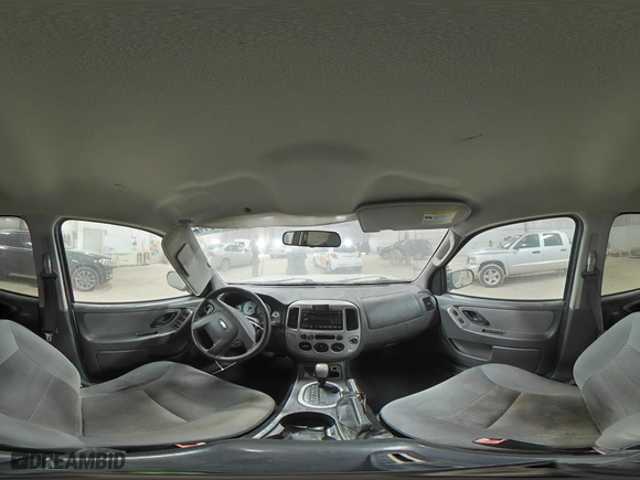2007 Ford Escape XLT with VIN 1FMYU03187KA51056, listed as a Copart auction lot 85383424 with 0 mi miles and Non Repairable. Bid and sale history available at carsss.com. Image 14.