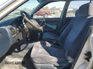 1992 Honda Accord z VIN 1HGCB7650NA192901, wystawiony jako Copart lot #48726915 z przebiegiem 454 271 mil mil oraz Szkoda całkowita • Salvage title. Historia ofert i sprzedaży dostępna na DreamBid. Obrazek 7.