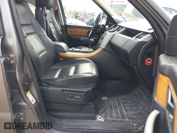 2008 Land Rover Range Rover Sport SC with VIN SALSH23458A135906, listed as a IAAI auction lot 41553624 with 169,459 mi miles. Bid and sale history available at carsss.com. Image 5.