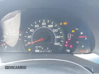 2005 Honda Odyssey Touring с VIN 5FNRL38895B083236, выставлен на аукционе IAAI как лот 42043046 с пробегом 205 141 миль миль и . История ставок и продаж доступна на DreamBid. Изображение 7.