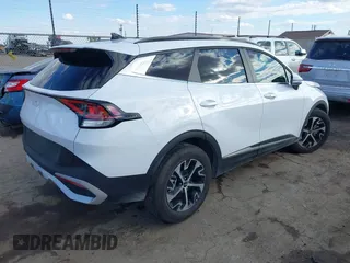 2025 Kia Sportage EX with VIN 5XYK33DF6SG242174, listed as a IAAI auction lot 41265656 with 4,696 mi miles. Bid and sale history available at carsss.com. Image 4.