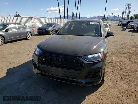 2024 Audi Q5 S line Premium Plus z VIN WA1E2AFY6R2125874, wystawiony jako Copart lot #47052955 z przebiegiem 1 144 mil mil oraz Szkoda całkowita • Salvage title. Historia ofert i sprzedaży dostępna na DreamBid. Obrazek 11.