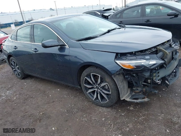 2020 Chevrolet Malibu RS with VIN 1G1ZG5ST6LF139230, listed as a IAAI auction lot 42037977 with 21,533 mi miles. Bid and sale history available at carsss.com. Image 1.