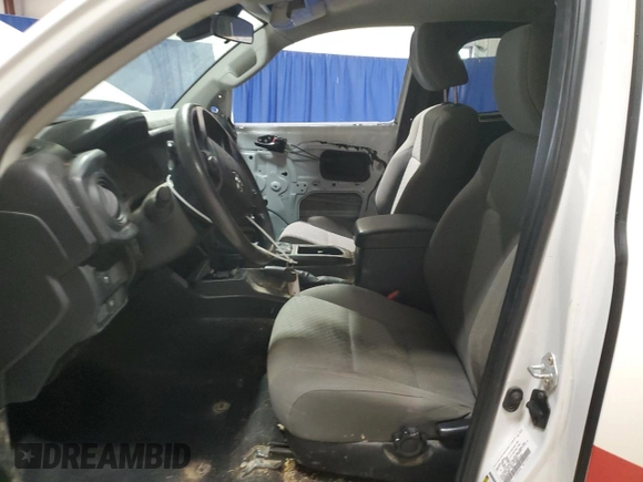 2022 Toyota Tacoma SR z VIN 3TYRX5GN8NT048999, wystawiony jako Copart lot #59552035 z przebiegiem 115 843 mil mil oraz Czysty tytuł • Clean title. Historia ofert i sprzedaży dostępna na DreamBid. Obrazek 7.