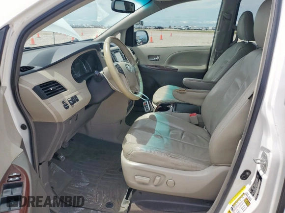 2013 Toyota Sienna XLE AAS with VIN 5TDYK3DC7DS317683, listed as a Copart auction lot 50976735 with 179,286 mi miles and Clean title. Bid and sale history available at DreamBid. Image 7.