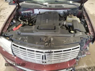 2010 Lincoln Navigator z VIN 5LMJJ2J50AEJ05769, wystawiony jako Copart lot #41848205 z przebiegiem 164 936 mil mil oraz Nie do naprawy • Non repairable. Historia ofert i sprzedaży dostępna na DreamBid. Obrazek 12.