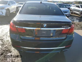2015 BMW 7 Series 740Li with VIN WBAYE4C55FD947214, listed as a Copart auction lot 87261354 with 393,256 mi miles and Salvage Title. Bid and sale history available at DreamBid. Image 6.