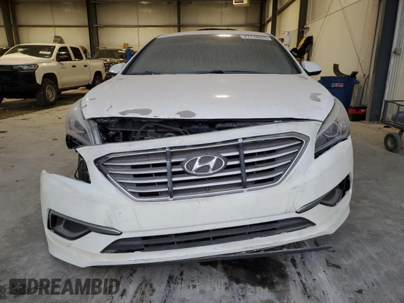 2017 Hyundai Sonata SE with VIN 5NPE24AFXHH544532, listed as a Copart auction lot 87716015 with 92,091 mi miles and Salvage Title. Bid and sale history available at DreamBid. Image 5.