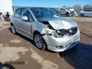 2009 Suzuki SX4 Man Sport FWD with VIN JS2YC414596200374, listed as a IAAI auction lot 41429760 with 134,611 mi miles. Bid and sale history available at carsss.com. Image 1.
