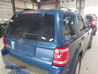 2008 Ford Escape XLT with VIN 1FMCU931X8KC98563, listed as a IAAI auction lot 42739038 with 243,200 mi miles and . Bid and sale history available at DreamBid. Image 15.