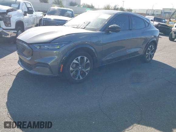 2023 Ford Mustang Mach-E Premium z VIN 3FMTK3RMXPMA45920, wystawiony jako IAAI lot #41610884 z przebiegiem 43 476 mil mil oraz . Historia ofert i sprzedaży dostępna na DreamBid. Obrazek 2.
