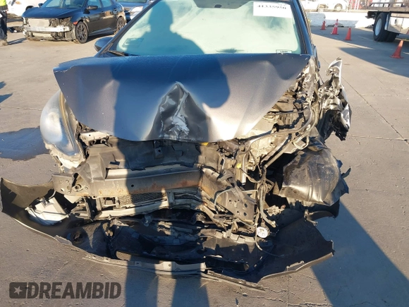 2015 Toyota Prius One with VIN JTDKDTB3XF1581029, listed as a IAAI auction lot 41335950 with 205,490 mi miles and . Bid and sale history available at carsss.com. Image 6.