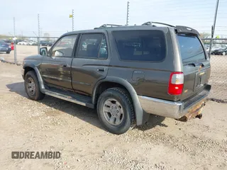 1998 Toyota 4Runner SR5 with VIN JT3HN86R2W0155266, listed as a IAAI auction lot 42111027 with 215,979 mi miles and . Bid and sale history available at DreamBid. Image 3.