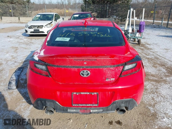 2023 Toyota GR86 Premium with VIN JF1ZNBE11P9756535, listed as a IAAI auction lot 41555556 with 7,321 mi miles. Bid and sale history available at carsss.com. Image 17.