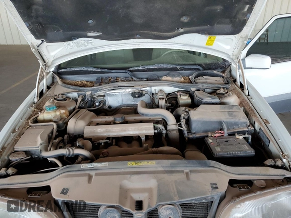 2000 Volvo V70 с VIN YV1LZ56D1Y2655112, выставлен на аукционе Copart как лот 60082325 с пробегом Не указан миль и Чистый • Clean title. История ставок и продаж доступна на DreamBid. Изображение 11.