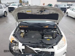 2011 Toyota RAV4 Ltd with VIN 2T3DK4DV5BW055924, listed as a IAAI auction lot 41687088 with 116,824 mi miles. Bid and sale history available at carsss.com. Image 10.