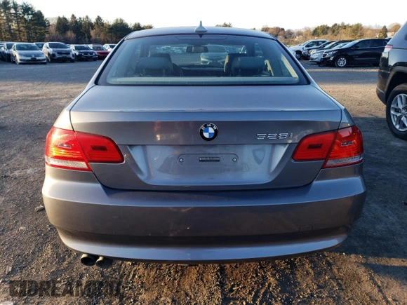 2010 BMW 3 Series with VIN WBAWV5C57APF95793, listed as a Copart auction lot 86730964 with 208,561 mi miles and Clean title. Bid and sale history available at DreamBid. Image 6.