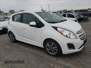 2015 Chevrolet Spark EV LT with VIN KL8CL6S01FC702137, listed as a Copart auction lot 49652135 with 0 mi miles and Clean Title. Bid and sale history available at carsss.com. Image 4.