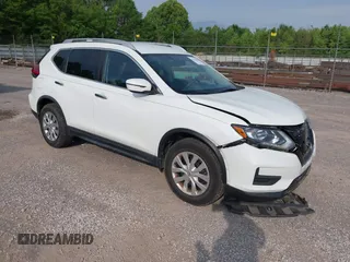 2017 Nissan Rogue S с VIN KNMAT2MVXHP590367, выставлен на аукционе IAAI как лот 42250368 с пробегом 156 006 миль миль и . История ставок и продаж доступна на DreamBid. Изображение 1.