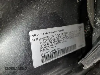 2024 Audi RS 3 z VIN WUAG4DGY0RA910988, wystawiony jako Copart lot #85819284 z przebiegiem 6825 mil mil oraz Szkody całkowita. Historia ofert i sprzedaży dostępna na DreamBid. Obrazek 12.