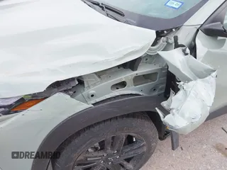 2025 Chevrolet Trax ACTIV with VIN KL77LKEP9SC009947, listed as a IAAI auction lot 41269360 with Not Provided miles. Bid and sale history available at carsss.com. Image 6.