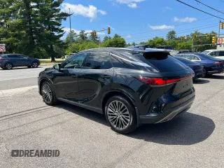 2023 Lexus RX 350h z VIN 2T2BBMCA0PC002695, wystawiony jako Copart lot #62426515 z przebiegiem 112 835 mil mil oraz Czysty tytuł • Clean title. Historia ofert i sprzedaży dostępna na DreamBid. Obrazek 3.