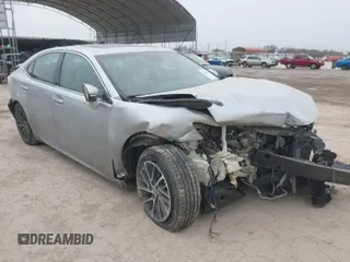 2017 Lexus ES with VIN 58ABK1GG8HU070107, listed as a IAAI auction lot 41634790 with 106,293 mi miles. Bid and sale history available at carsss.com. Image 1.