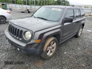 2015 Jeep Patriot Sport z VIN 1C4NJPBB5FD348999, wystawiony jako Copart lot #58496905 z przebiegiem 177 718 mil mil oraz Czysty tytuł • Clean title. Historia ofert i sprzedaży dostępna na DreamBid. Obrazek 1.
