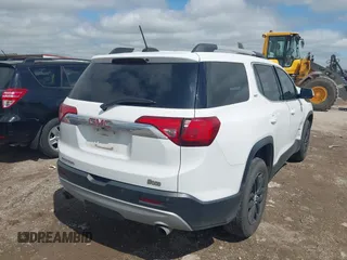 2018 GMC Acadia SLT with VIN 1GKKNMLS5JZ125320, listed as a IAAI auction lot 42200369 with 176,126 mi miles and . Bid and sale history available at DreamBid. Image 4.