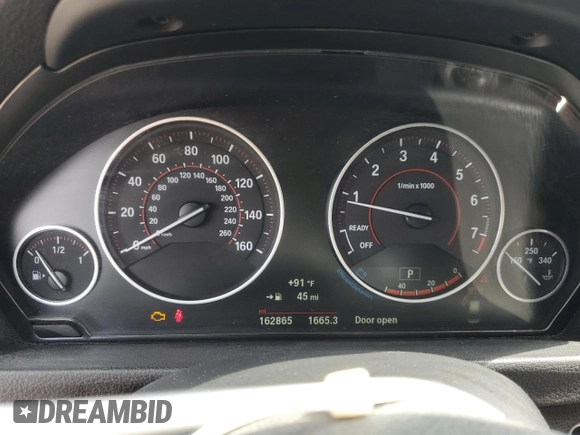 2017 BMW 3 Series 330i xDrive with VIN WBA8D9G56HNU59185, listed as a Copart auction lot 57411935 with 162,865 mi miles and Salvage title. Bid and sale history available at DreamBid. Image 9.