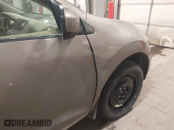 2014 Nissan Murano SL with VIN JN8AZ1MU7EW403382, listed as a IAAI auction lot 41209842 with 174,020 mi miles. Bid and sale history available at carsss.com. Image 6.