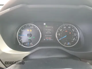 2022 Toyota RAV4 Hybrid XLE z VIN JTMRWRFV1ND565564, wystawiony jako Copart lot #59919735 z przebiegiem 36 091 mil mil oraz Szkoda całkowita • Salvage title. Historia ofert i sprzedaży dostępna na DreamBid. Obrazek 9.