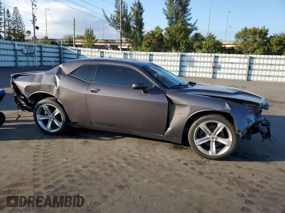 2017 Dodge Challenger R/T Plus с VIN 2C3CDZBT9HH659106, выставлен на аукционе Copart как лот 41515315 с пробегом 92 137 миль миль и Списание • Salvage title. История ставок и продаж доступна на DreamBid. Изображение 4.