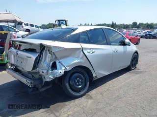 2017 Toyota Prius Two with VIN JTDKBRFU8H3057364, listed as a IAAI auction lot 39968207 with 268,086 mi miles. Bid and sale history available at carsss.com. Image 4.