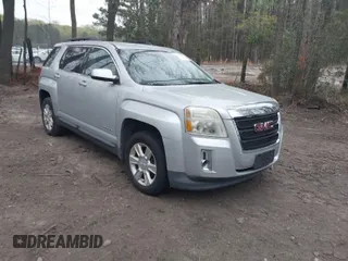 2011 GMC Terrain SLE-2 with VIN 2CTALSEC8B6428195, listed as a IAAI auction lot 41957022 with 118,735 mi miles. Bid and sale history available at carsss.com. Image 1.