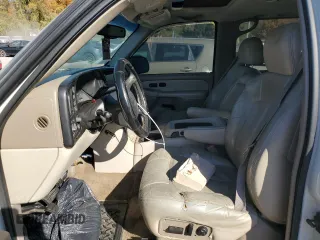 2002 Chevrolet Suburban LT with VIN 1GNFK16Z32J210449, listed as a Copart auction lot 77373774 with 0 mi miles and Salvage Title. Bid and sale history available at carsss.com. Image 7.