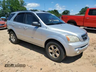2005 Kia Sorento LX z VIN KNDJD733X55474717, wystawiony jako Copart lot #57565515 z przebiegiem 215 484 mil mil oraz Szkoda całkowita • Salvage title. Historia ofert i sprzedaży dostępna na DreamBid. Obrazek 4.