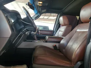 2012 Ford Expedition Max King Ranch с VIN 1FMJK1H50CEF62701, выставлен на аукционе Copart как лот 62899155 с пробегом 233 507 миль миль и Списание • Salvage title. История ставок и продаж доступна на DreamBid. Изображение 7.