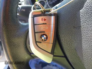 2015 BMW 3 Series 320i with VIN WBA3B1C53FK138341, listed as a IAAI auction lot 41757490 with 125,280 mi miles. Bid and sale history available at carsss.com. Image 11.
