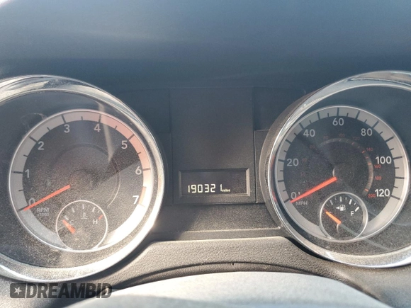 2016 Dodge Grand Caravan SXT with VIN 2C4RDGCG0GR204472, listed as a Copart auction lot 47447125 with 190,321 mi miles and Salvage Title. Bid and sale history available at carsss.com. Image 9.