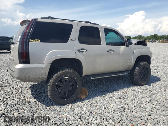 2008 Chevrolet Tahoe 1LT with VIN 1GNFC13088R203171, listed as a Copart auction lot 58320975 with 169,634 mi miles and Salvage title. Bid and sale history available at DreamBid. Image 3.