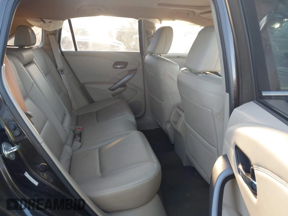 2014 Acura RDX Tech Pkg with VIN 5J8TB4H59EL014808, listed as a IAAI auction lot 41819950 with 92,464 mi miles. Bid and sale history available at carsss.com. Image 8.