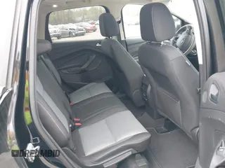2017 Ford Escape SE with VIN 1FMCU9GD0HUC58128, listed as a IAAI auction lot 42078045 with 125,503 mi miles. Bid and sale history available at carsss.com. Image 8.