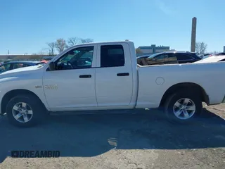 2017 Ram 1500 Express with VIN 1C6RR7FTXHS595888, listed as a IAAI auction lot 41902085 with 136,000 mi miles. Bid and sale history available at carsss.com. Image 14.