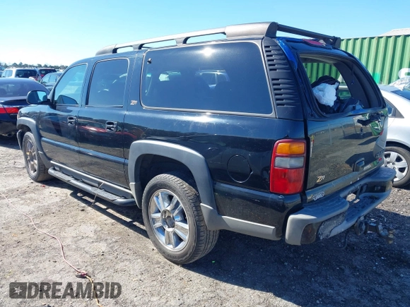 2002 Chevrolet Suburban LT with VIN 3GNFK16Z52G264577, listed as a IAAI auction lot 41881062 with 321,321 mi miles. Bid and sale history available at carsss.com. Image 3.