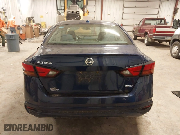 2019 Nissan Altima 2.5 S with VIN 1N4BL4BW6KC152381, listed as a IAAI auction lot 41340876 with 60,540 mi miles. Bid and sale history available at carsss.com. Image 16.